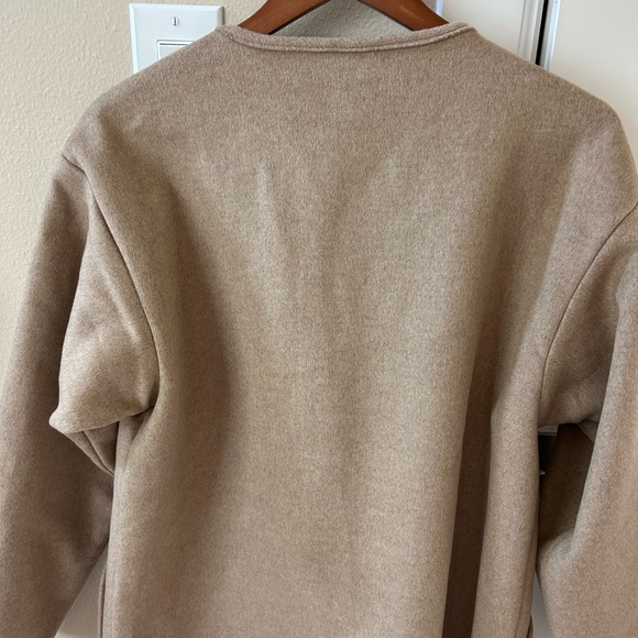 Gorgeous OVERSIZED new coat with detachable scarf NEW WITH TAGS Coat!! - Picture 5 of 7